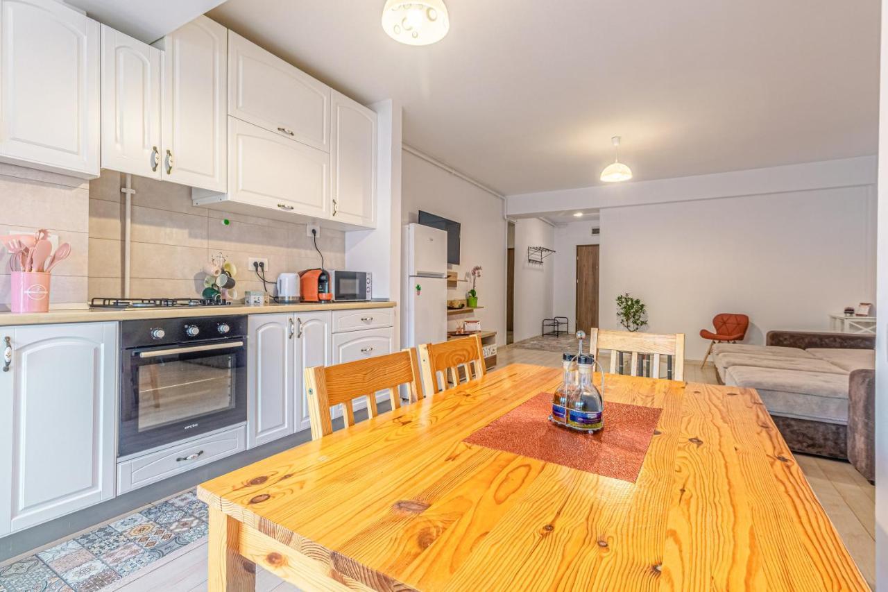 Appartement Opera Apart 2 à Braşov Extérieur photo